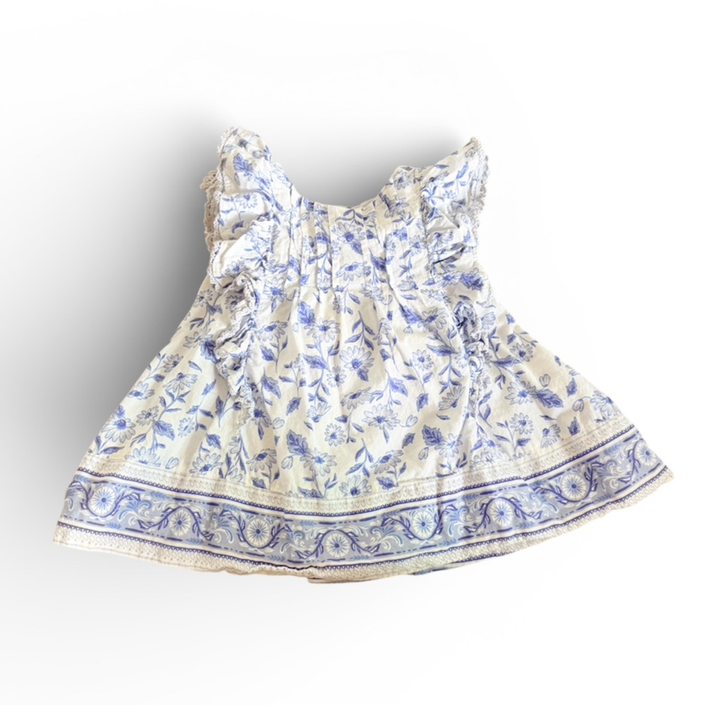 6 Piece Bundle of Dresses & Shirts